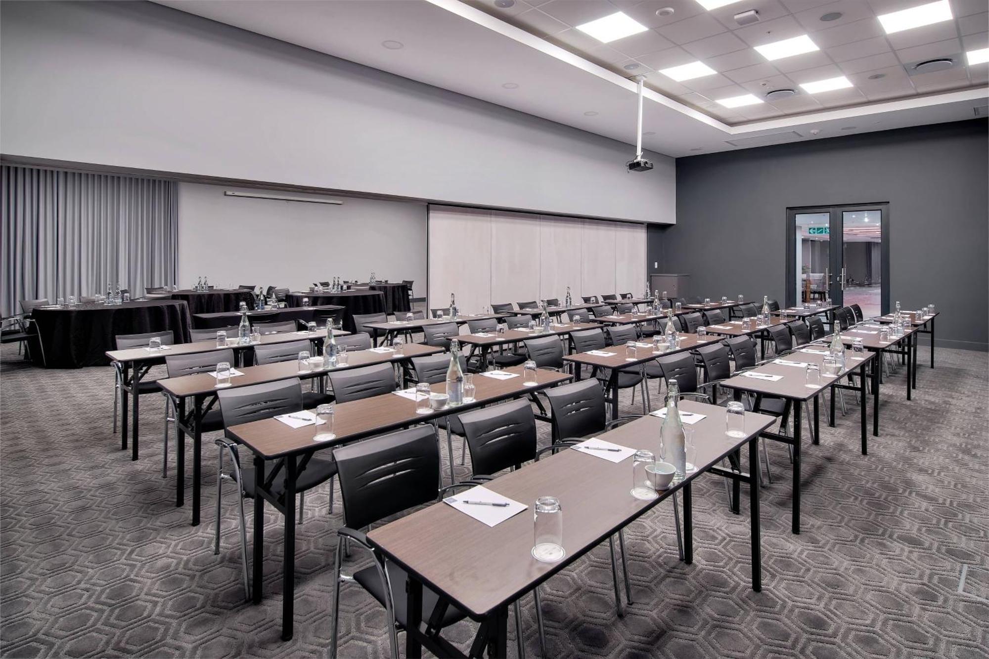 Protea Hotel By Marriott Pretoria Loftus Park Eksteriør billede