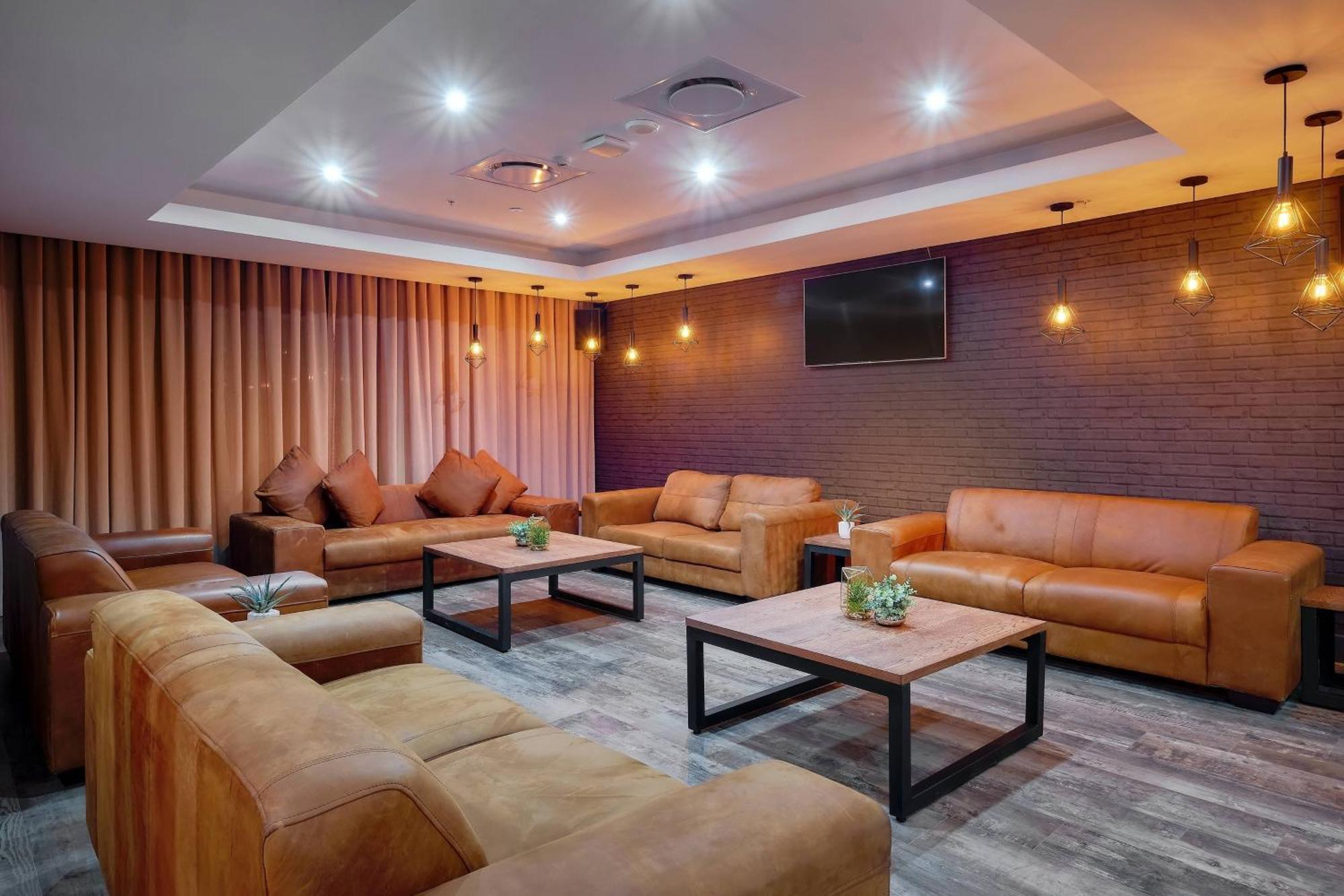Protea Hotel By Marriott Pretoria Loftus Park Eksteriør billede